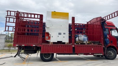 【噴膠機(jī)發(fā)貨】PZ20型自動(dòng)噴膠機(jī)發(fā)往廣東開(kāi)平的汽車(chē)配件客戶(hù)