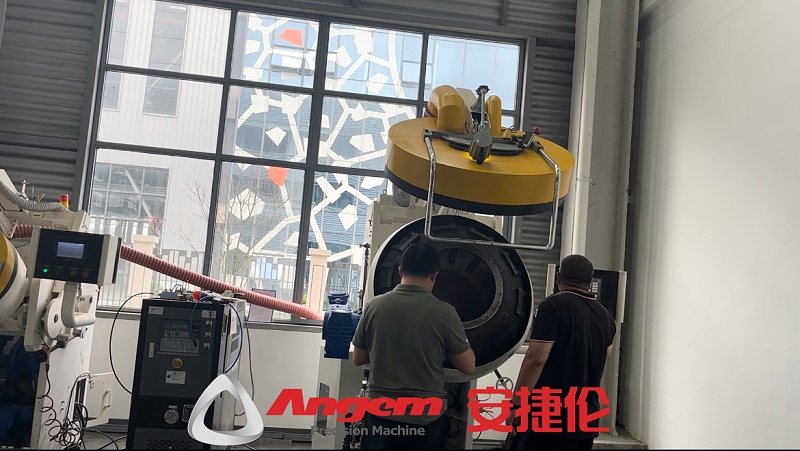 滾噴機(jī)2