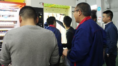自動噴膠機、內孔自動涂膠機順利通過客戶驗收，現已發貨！