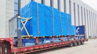 自動滾涂機、噴膠機發印度汽車零部件老客戶
